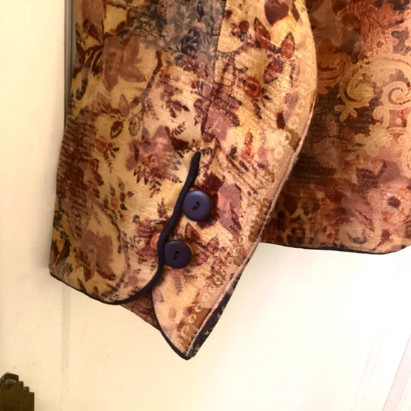 A La Carte Tapestry Blazer XL Mixed Print Gold Brown Scalloped Notched Collar - Picture 8 of 11